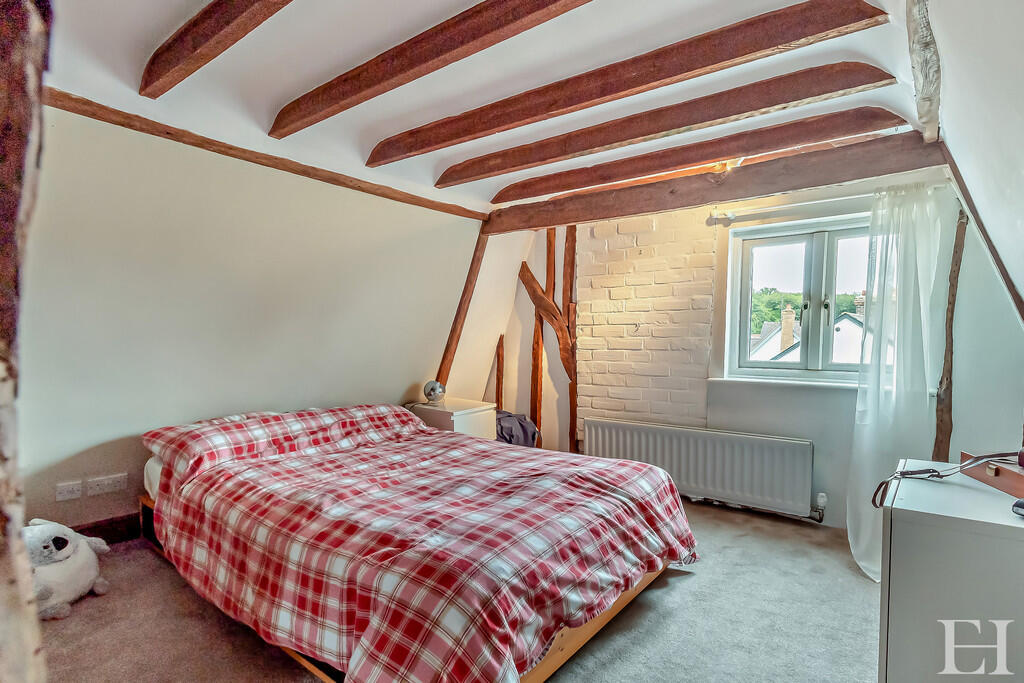 8658492-interiorW...