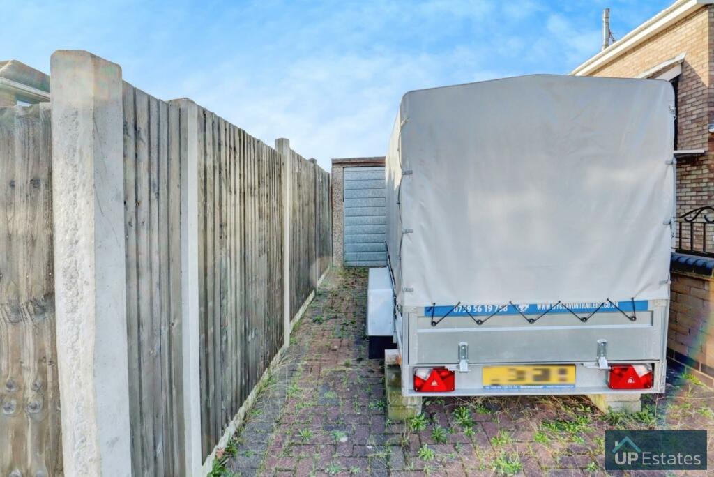 Driveway &amp; Garage