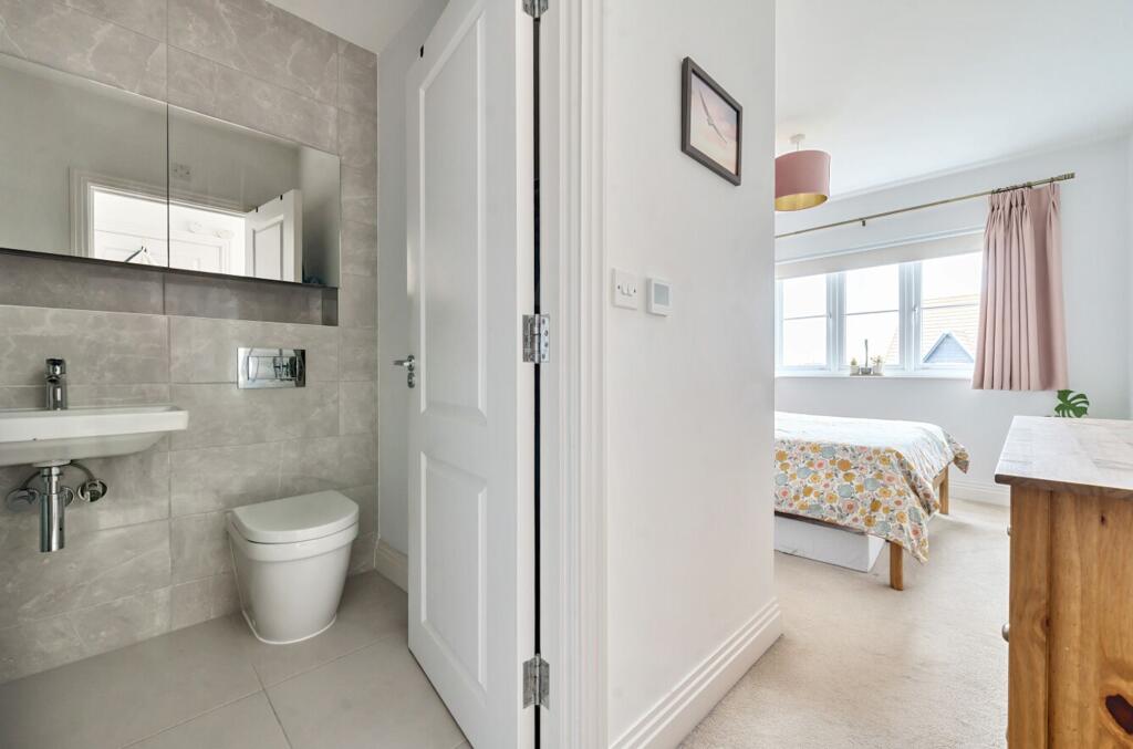 Ensuite Shower Room