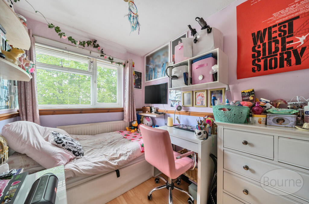 5cd27b48-15e1-420...