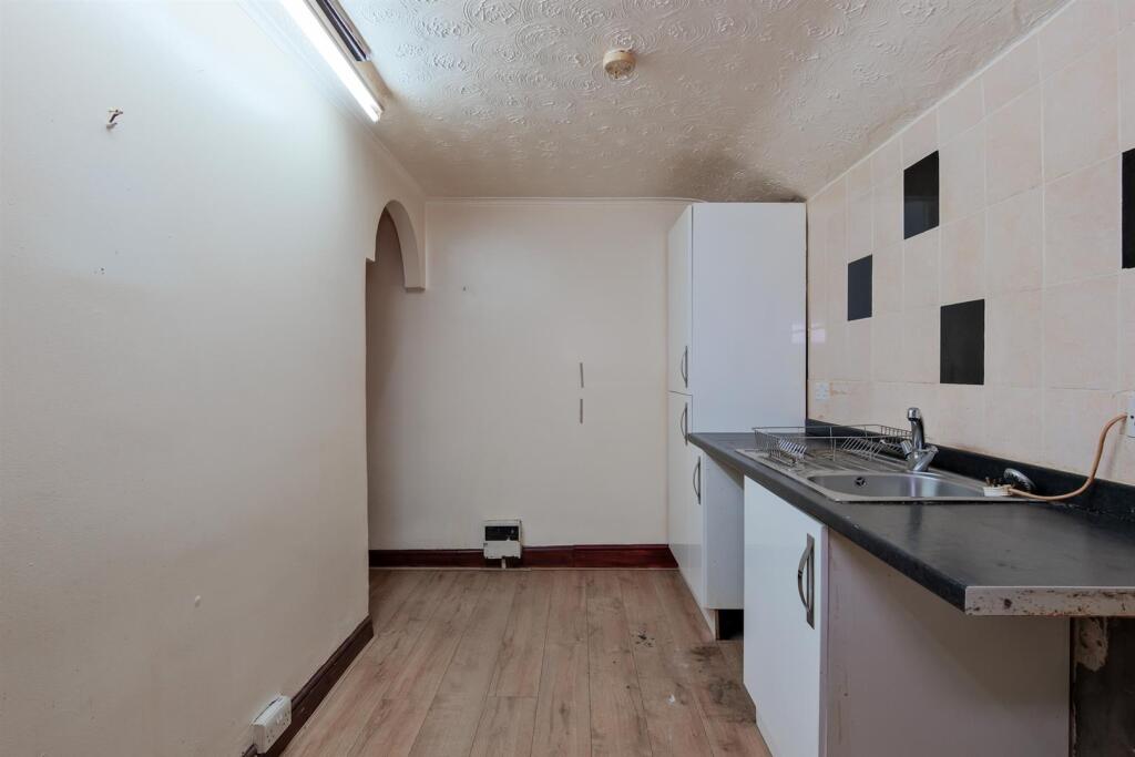 038-2 Charlotte Street Stane, Shotts, ML7 5JL.jpg