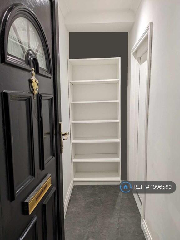 Private Entrance