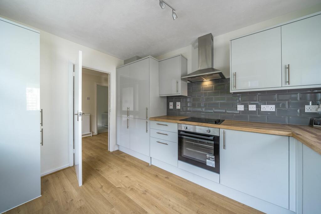 Kitchen / Breakfast Room
