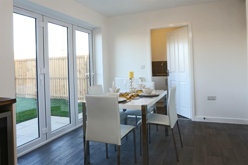 Kitchen/dining area