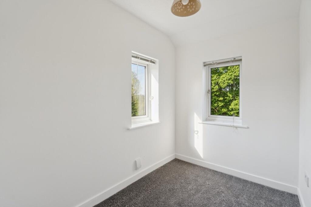 Bedroom/Study