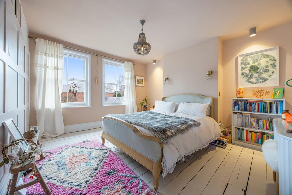 A25 - The Shrubbe...