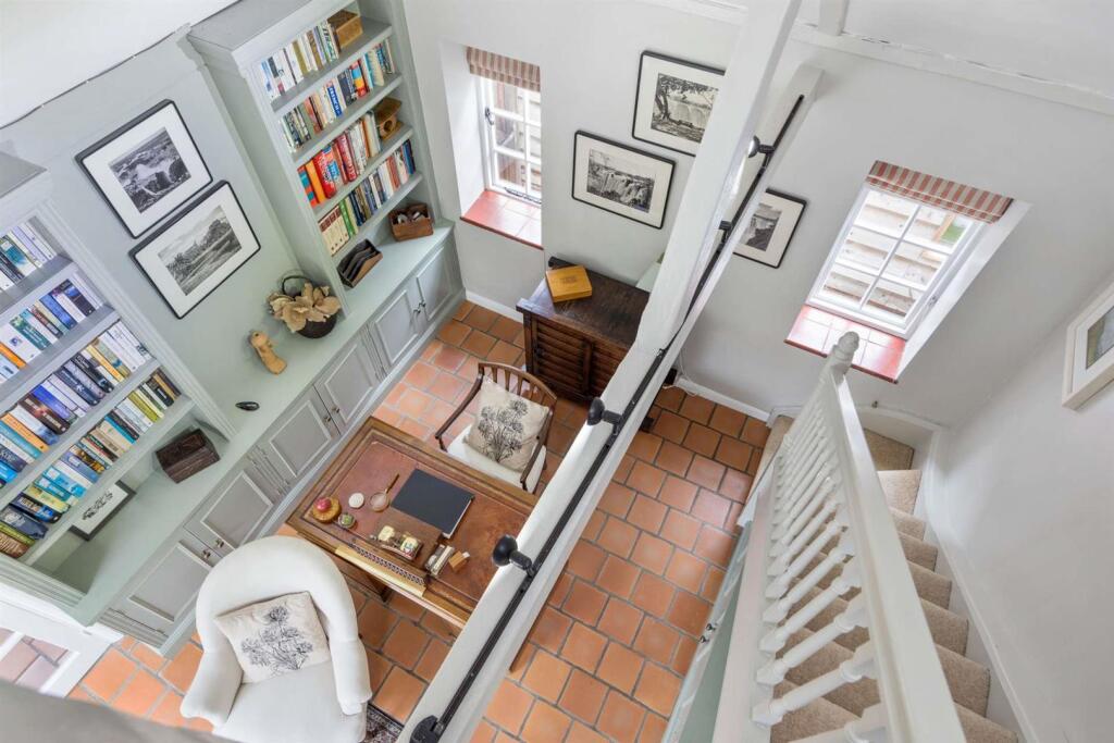 Smarkham Orchard, Madgehole Lane, Shamley Green, G