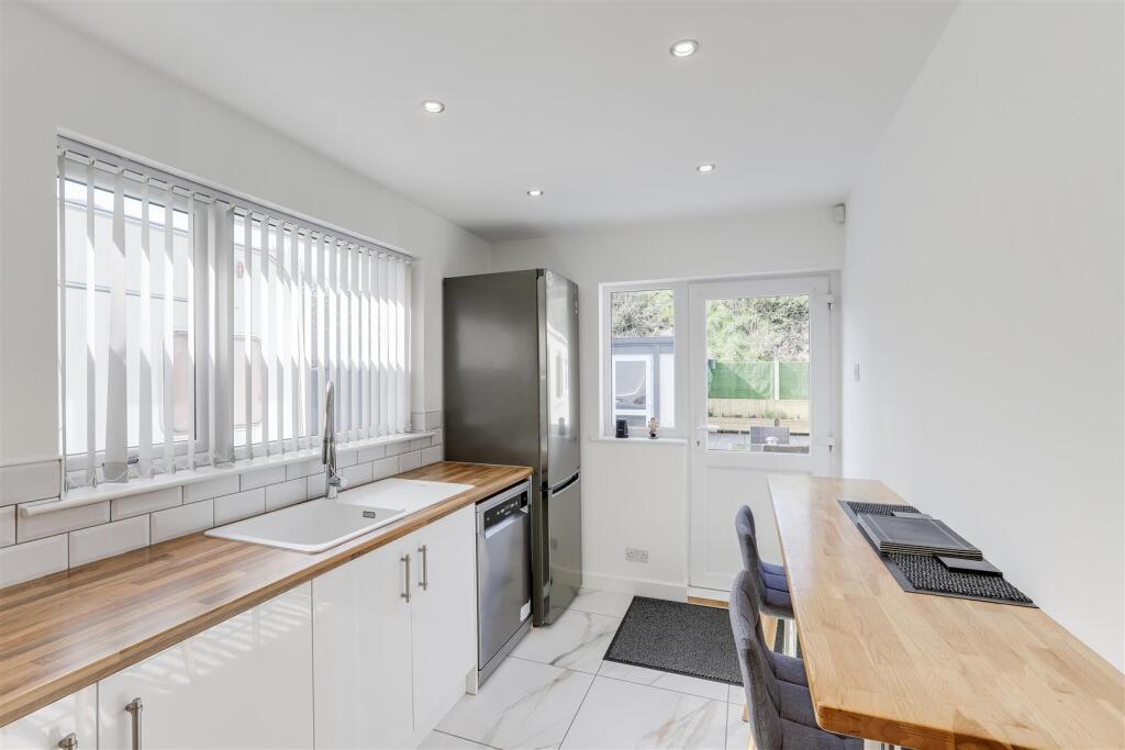 IMG_6058-IMG_6062 copy.jpg