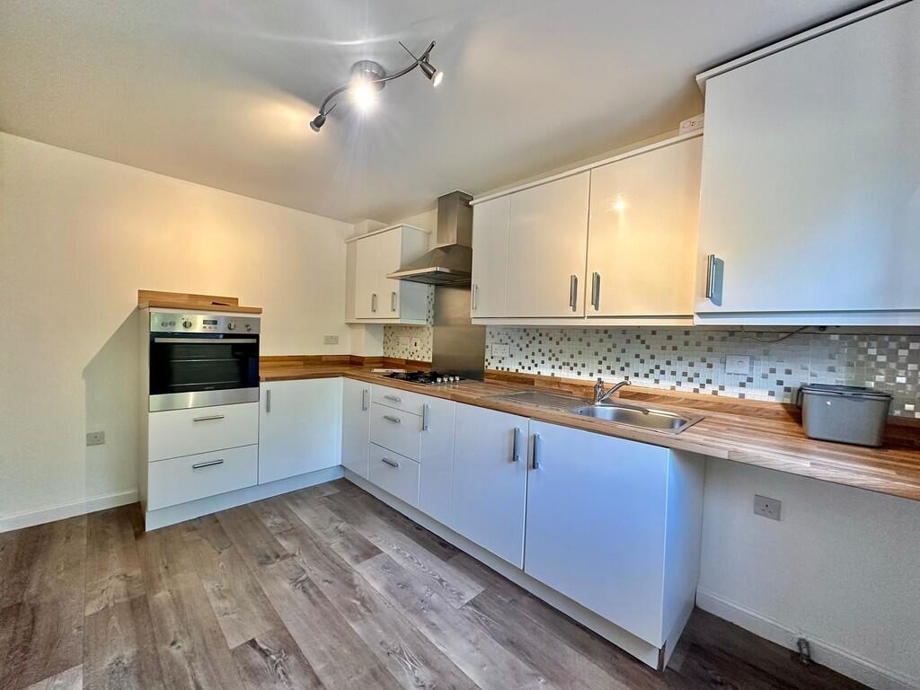 6f9af7e8-c233-4ed...