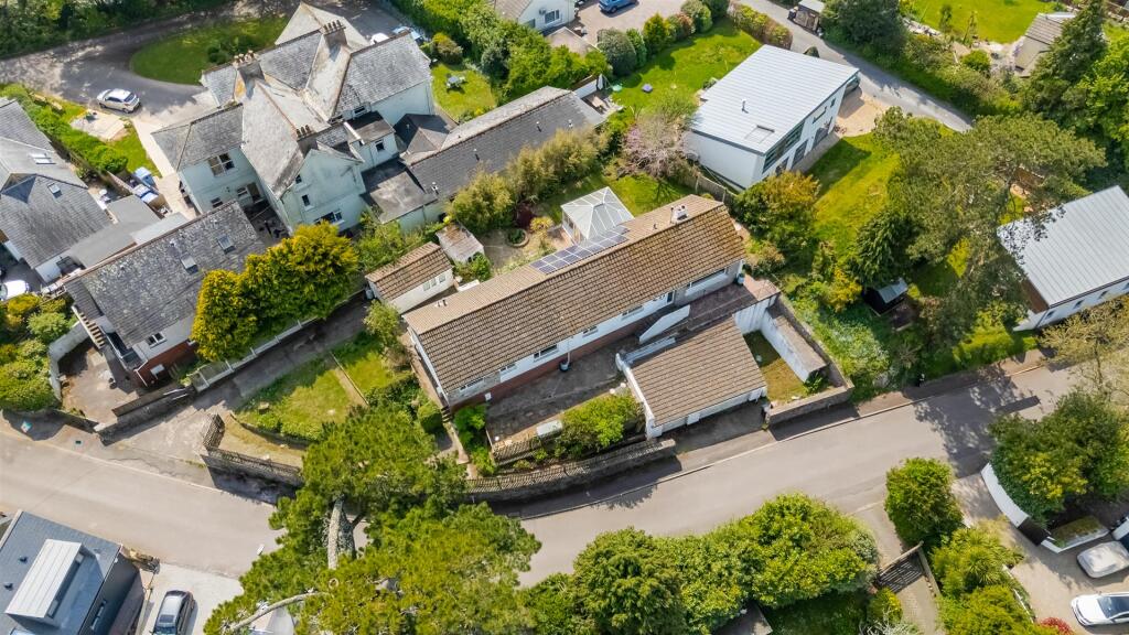 A09 - Jubilante, Totnes - 250501.jpg