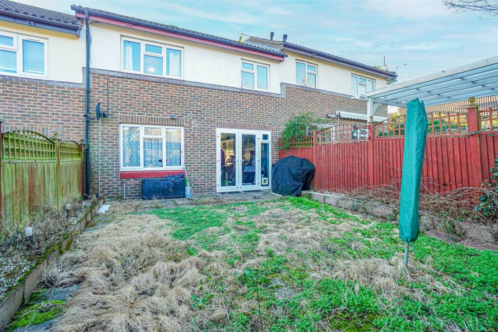 Catsfield Close (25)_Alto.jpg