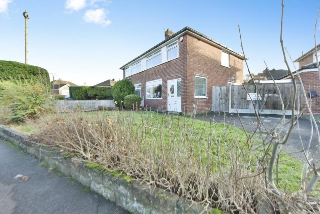 Needwood Road, Woodley, Stockport, Cheshire, SK6 1LQ