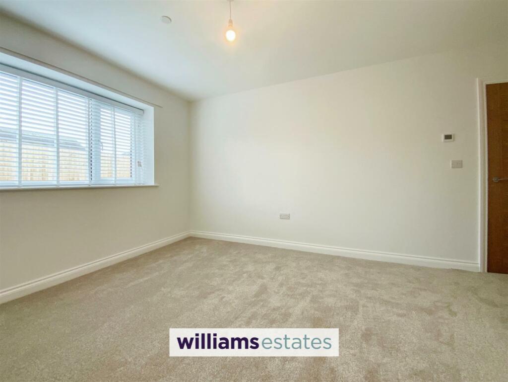 ground floor bedroom 3