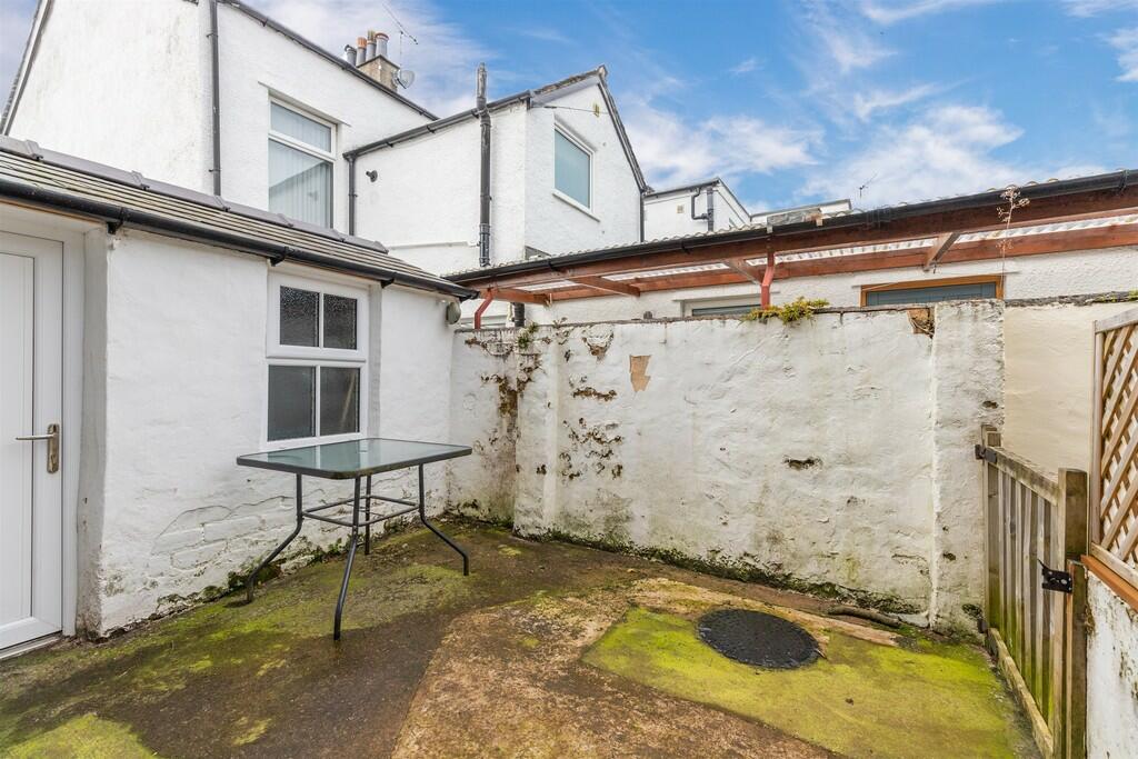 Rear Courtyard