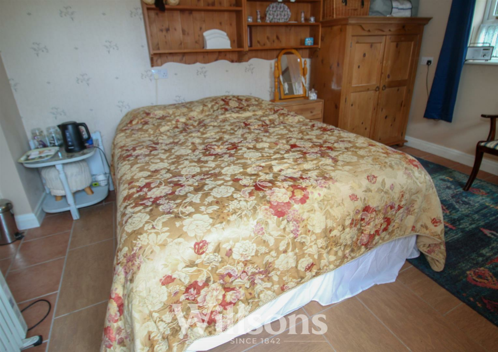 Family Room C .png