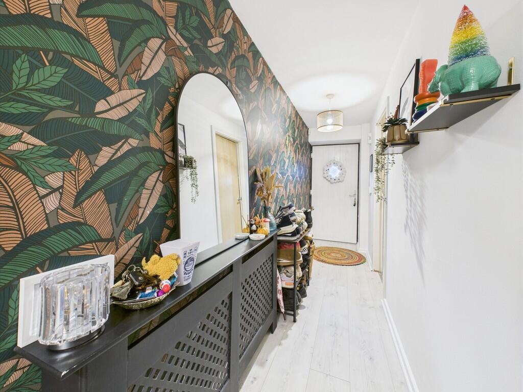 CAM01835G0-PR0252...