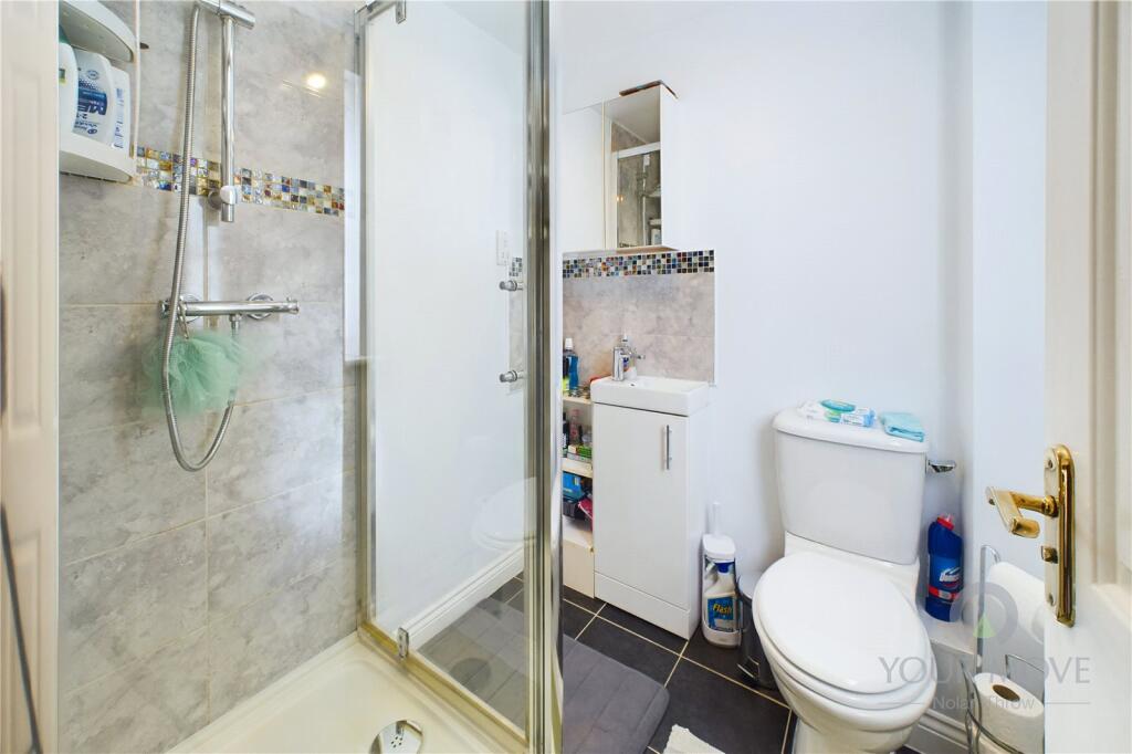 Ensuite