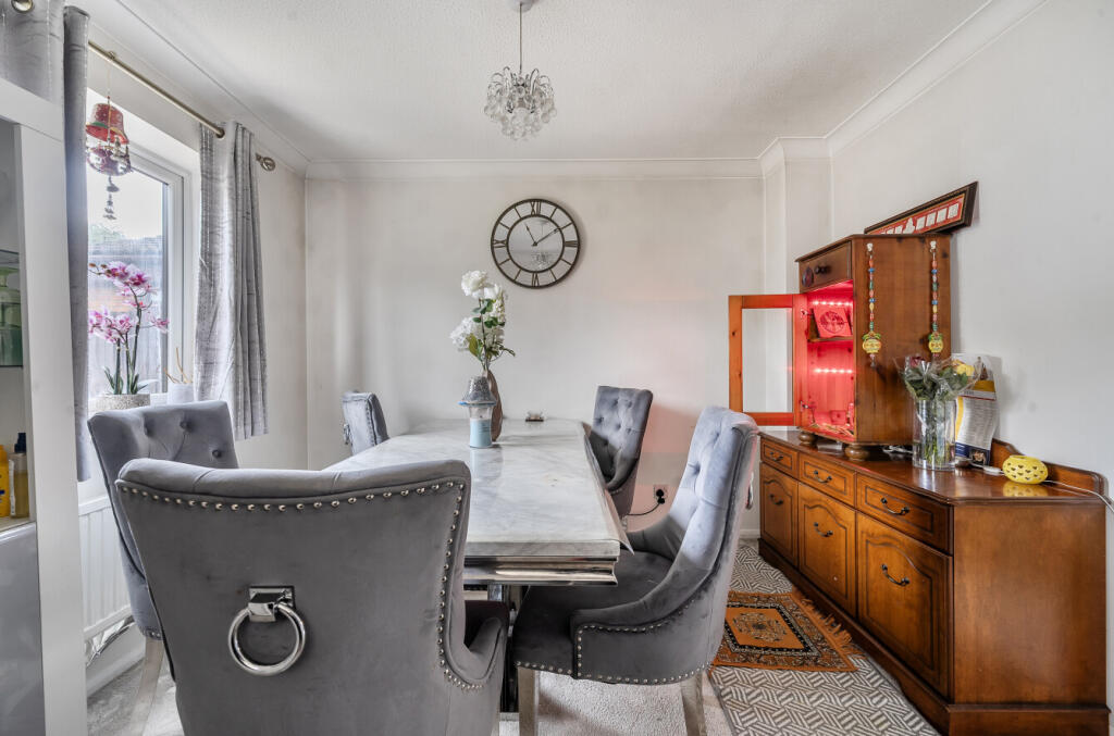 1345507-25-68b184...