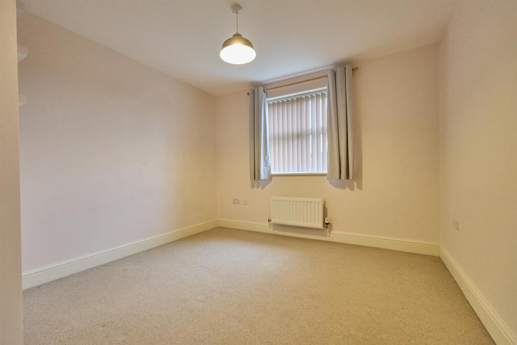 Swallow Court, hk 5.jpg