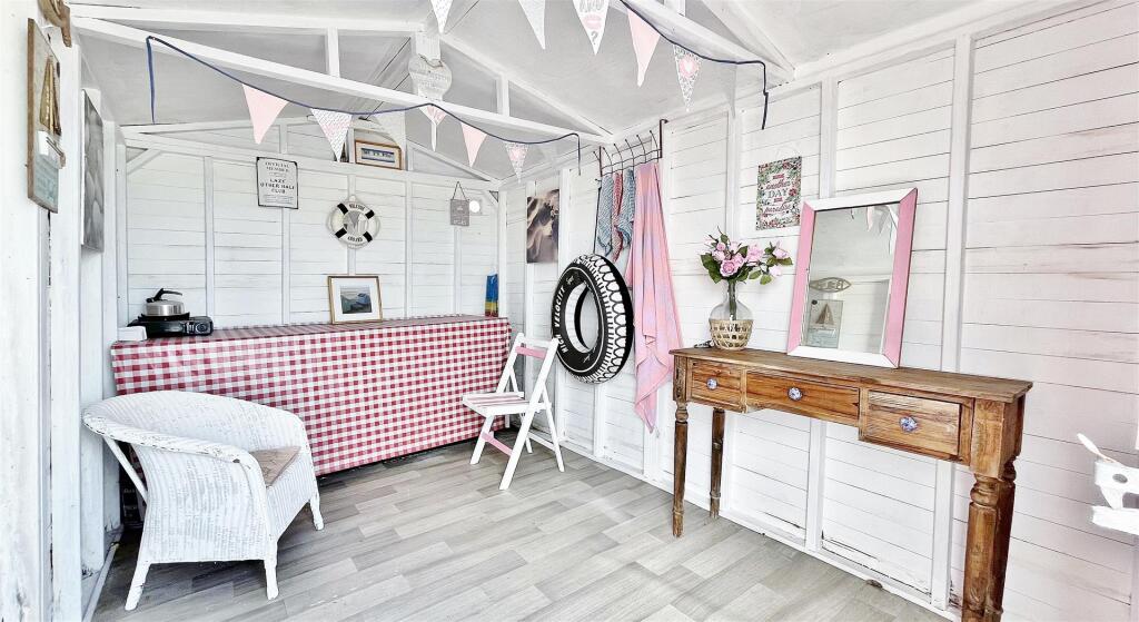 Beach Hut