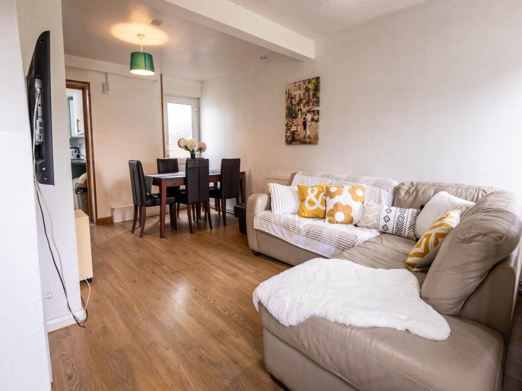 19KA_studentaccommod