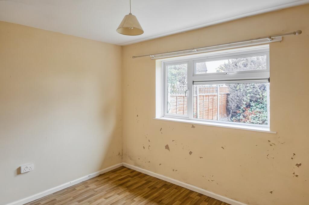 8 Honey Mead, Calne, Wiltshire, SN11 8BH