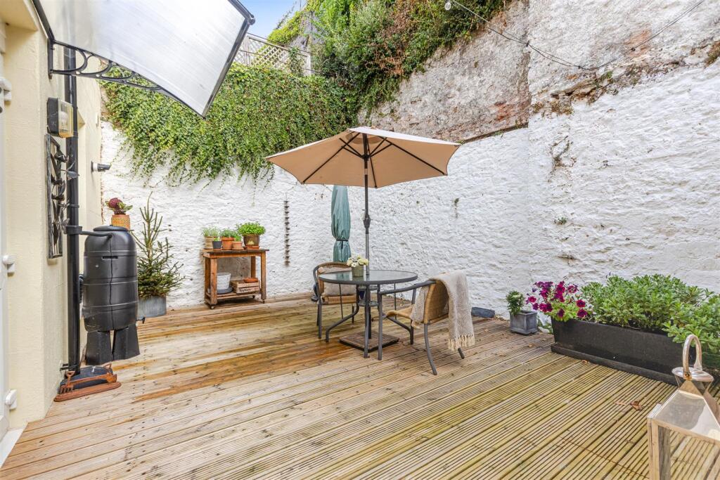 A08 - Torquay, TorView House - 250814.jpg