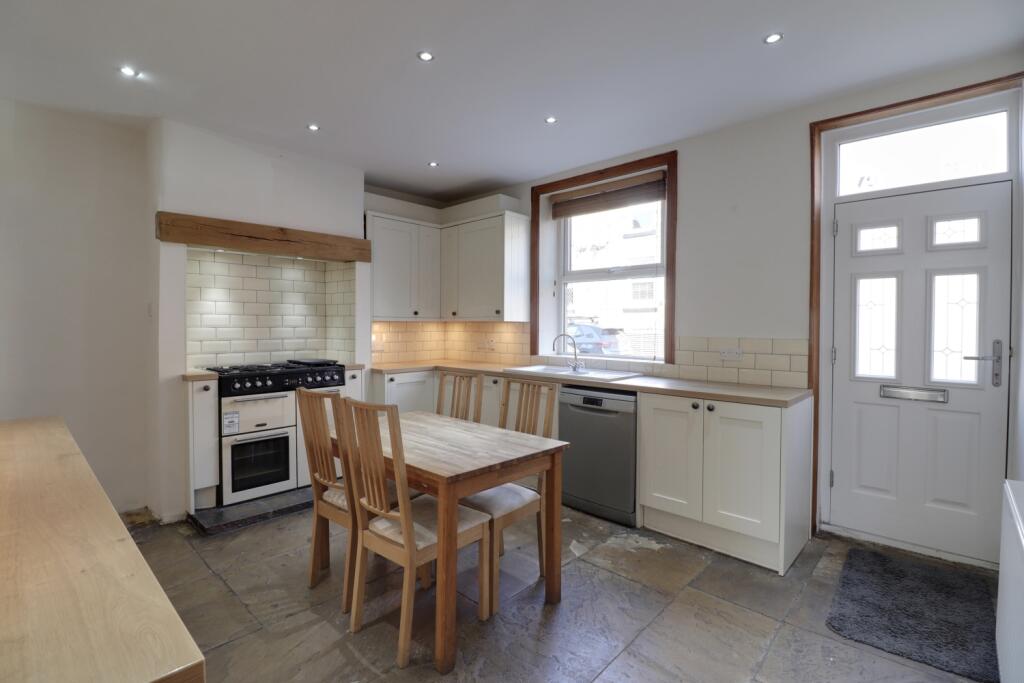 Kitchen diner