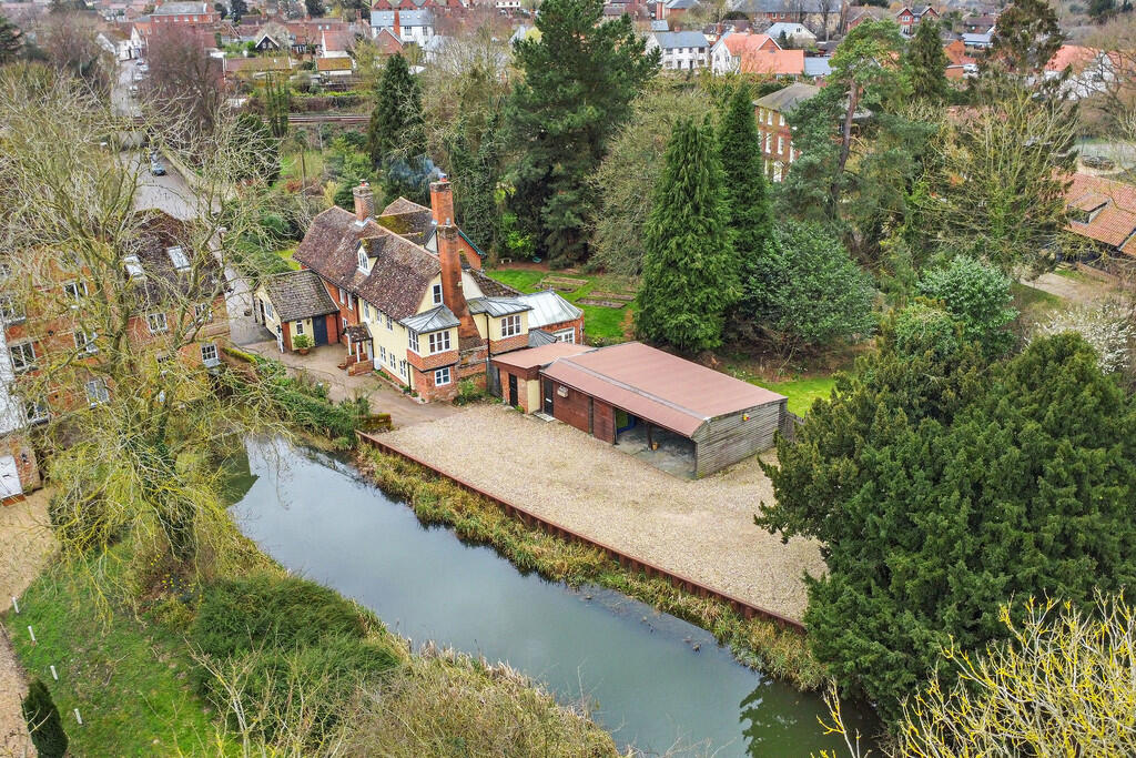 PT-TV-HawksmillHo...