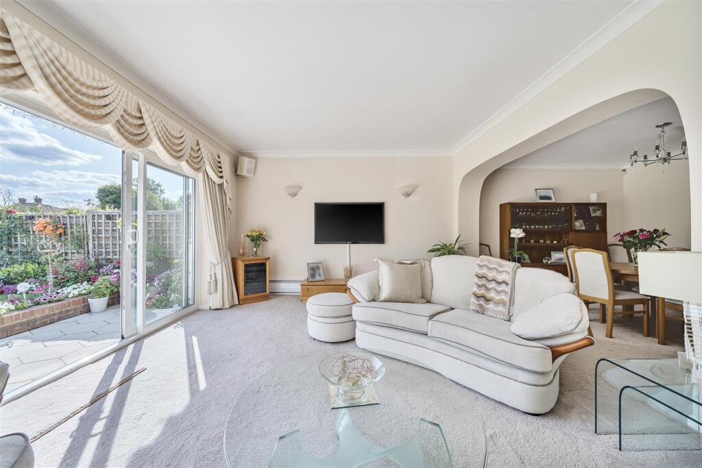 Lounge Area
