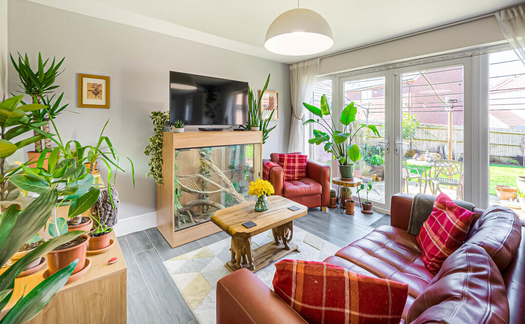 Kitchen/dining ro...