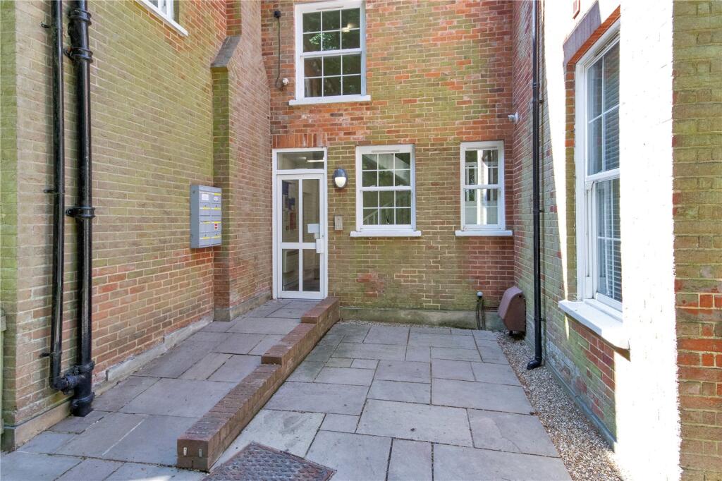 Communal Entrance