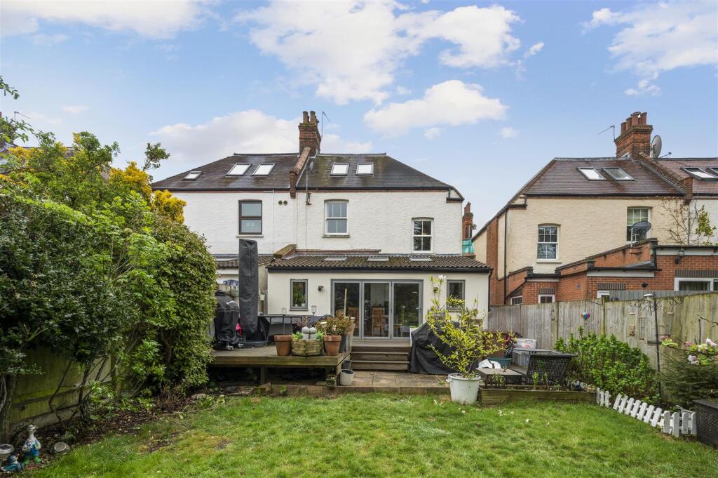 13 B laurel Road,8.jpg