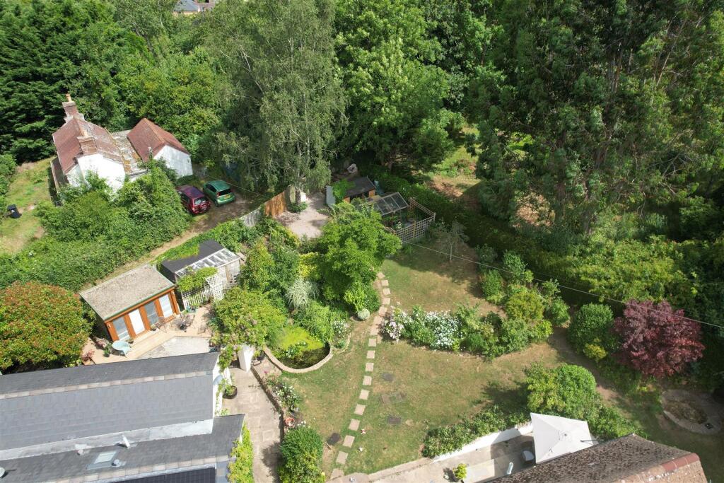 dji_fly_20250704_113246?am_255_1751626765415_photo