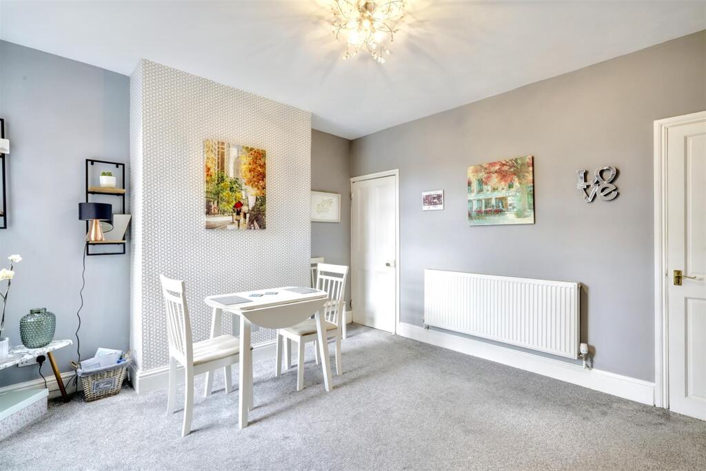 Dining/Sitting Room