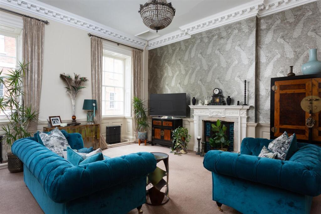 Garforth House-14 Sitting Room.jpg