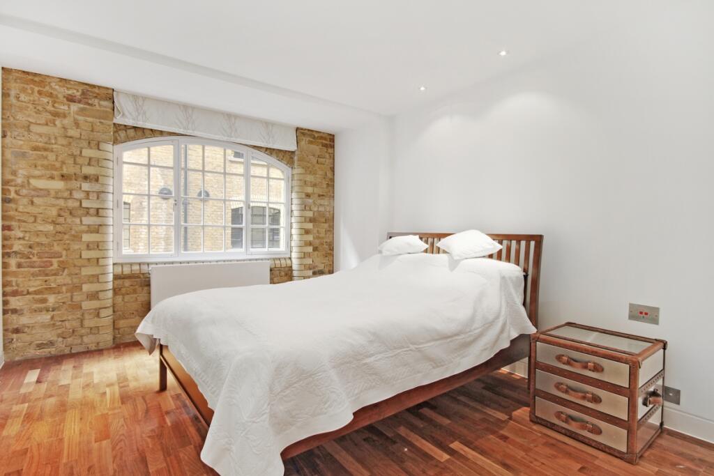 Bedroom (4)_low