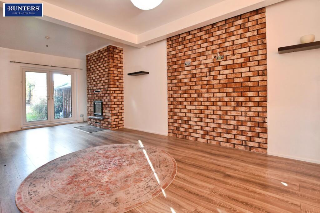 Lounge/Diner / Kitchen