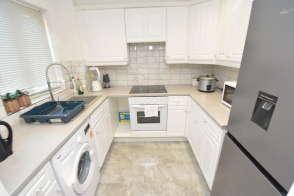 Fitted Kitchen: