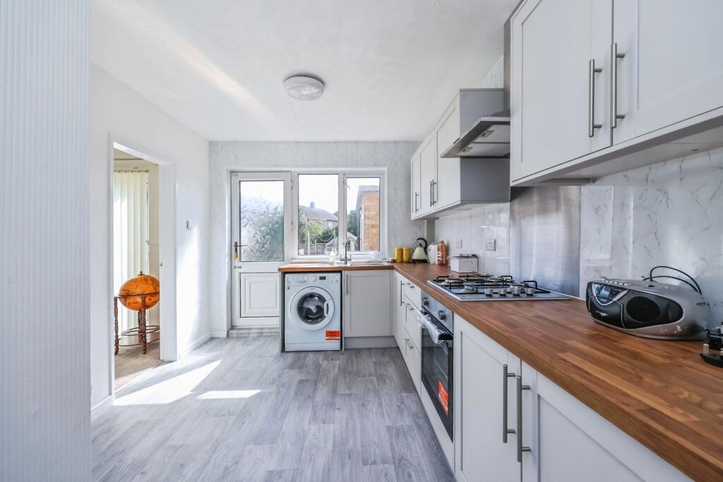Fitted Kitchen