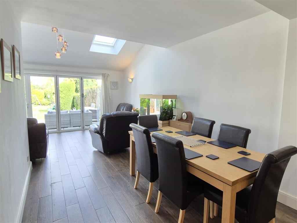 Family/Dining Room