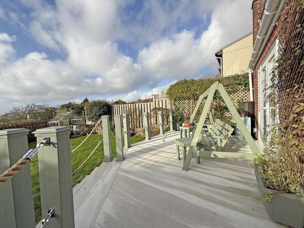 Southwell Road 41 - Garden 2...jpg