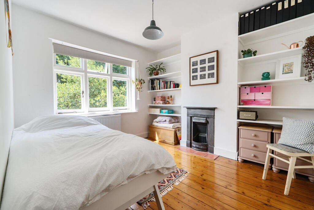 1324423-8-6874f00...