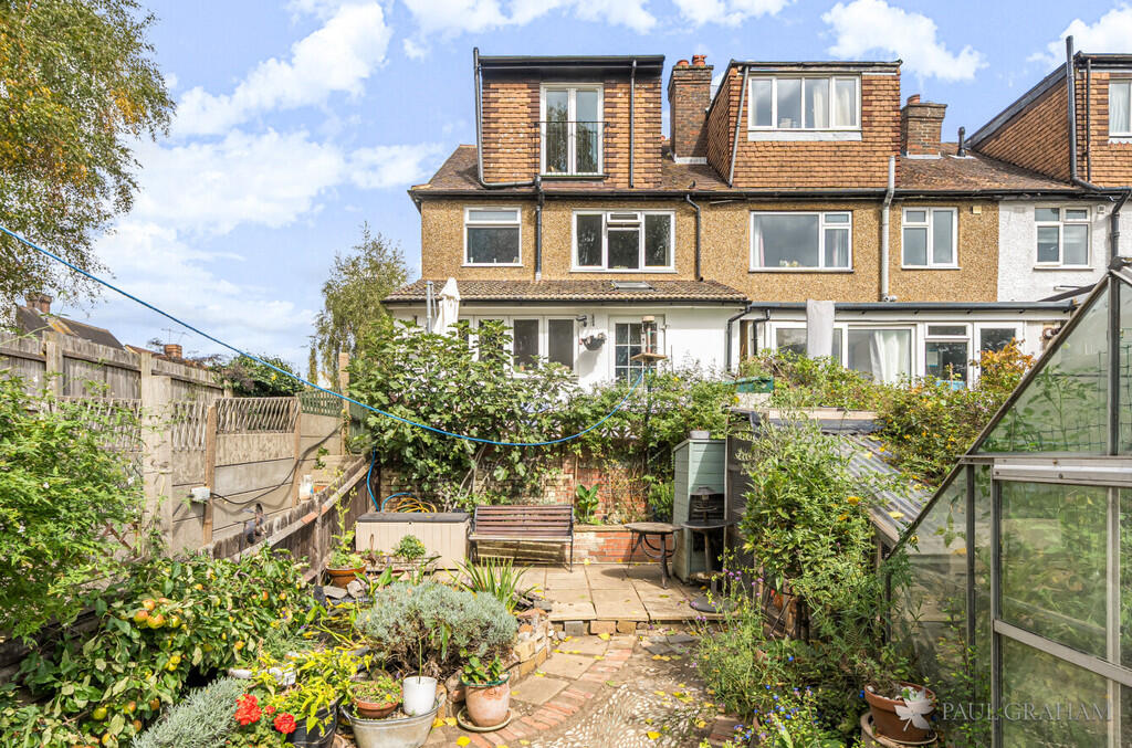 5fe337da-2c9a-46e...