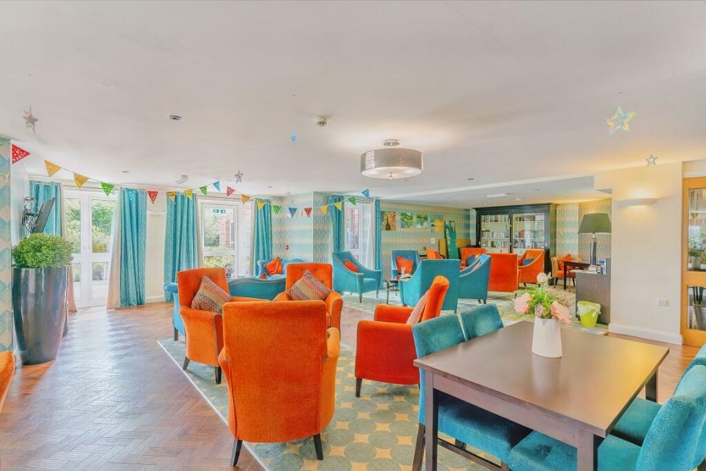 8552318-Stills-interior14(1) (Medium).JPG