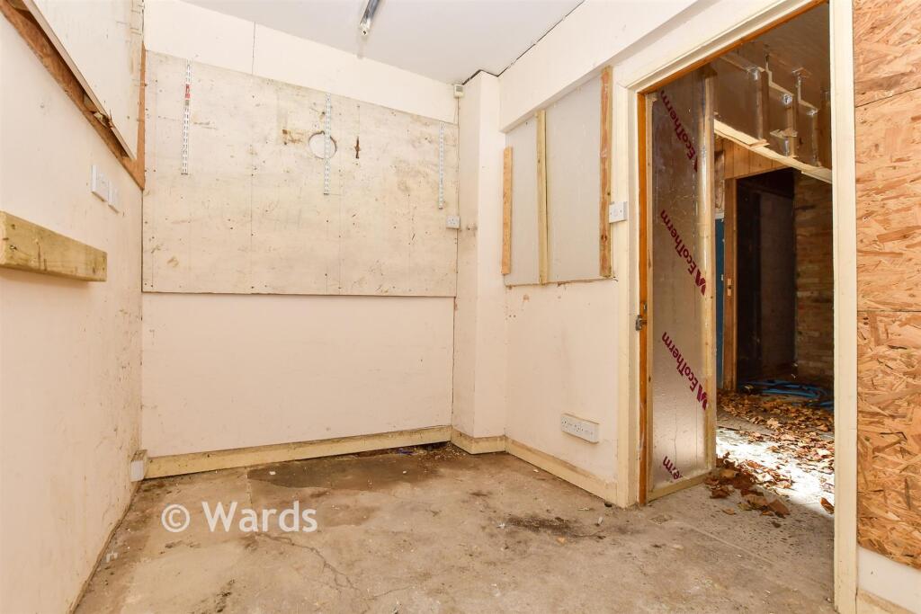 Room 8