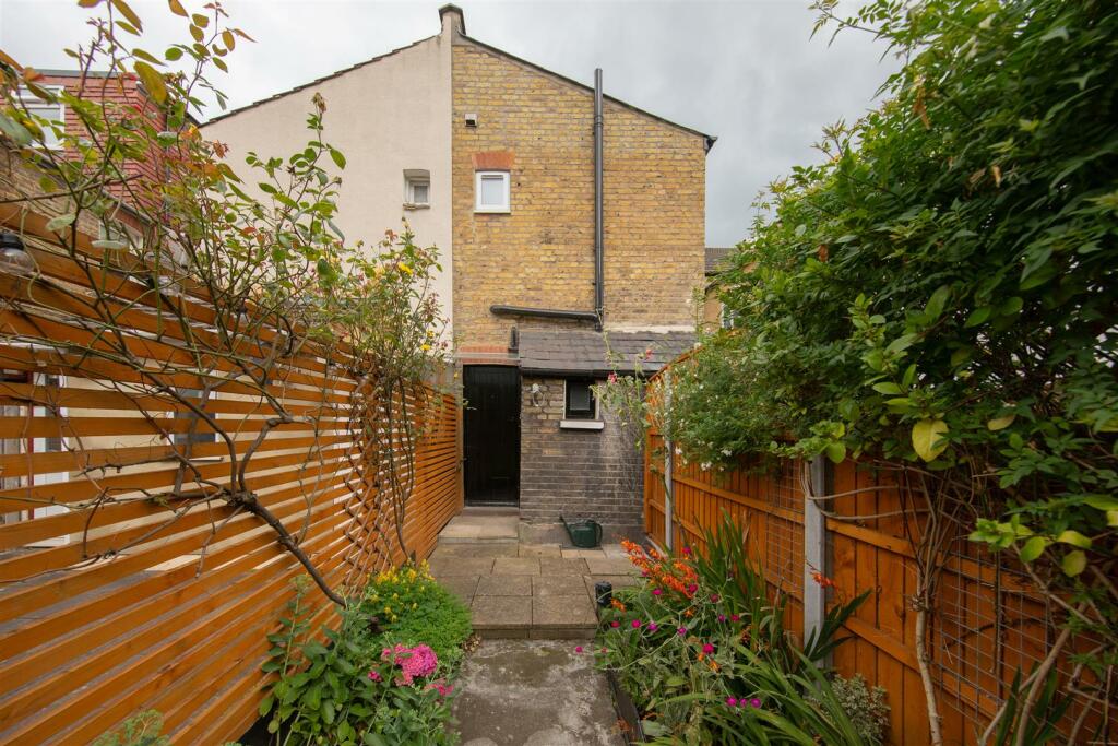 Campbell Road