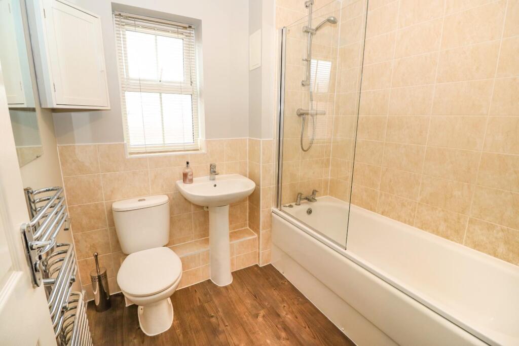 Bathroom / WC