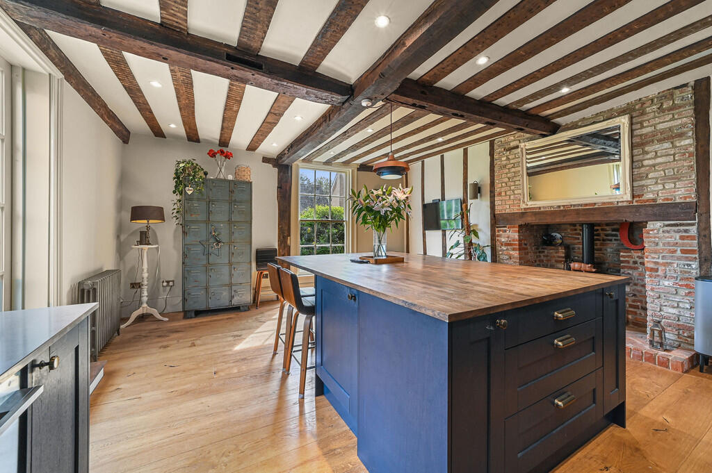 PT-DB(LH)-PeytonH...