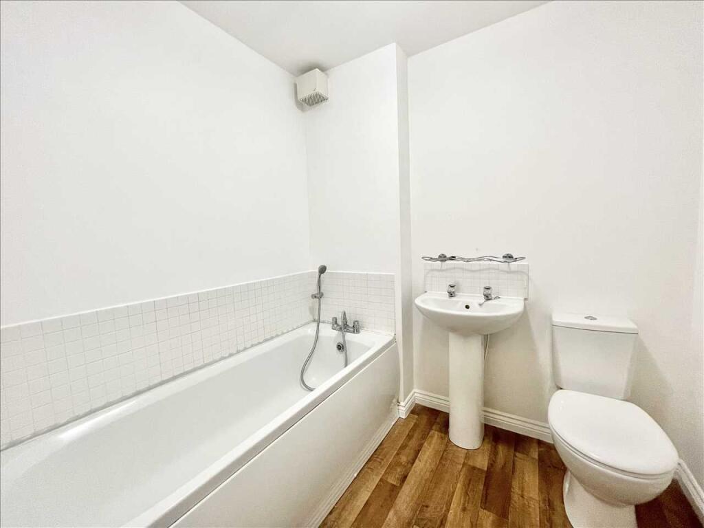 Family bathroom